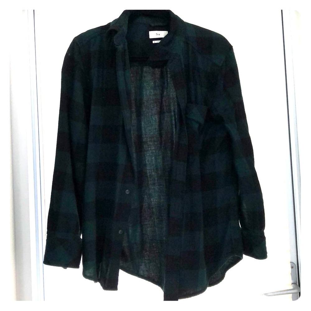 Aritzia tna buffalo plaid shirt size S